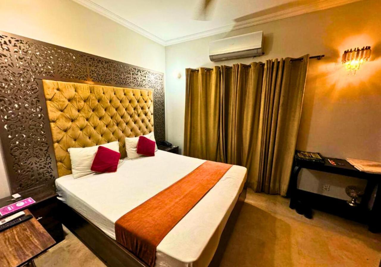 Doves Inn Hotel Kalma Chowk 拉合尔 外观 照片