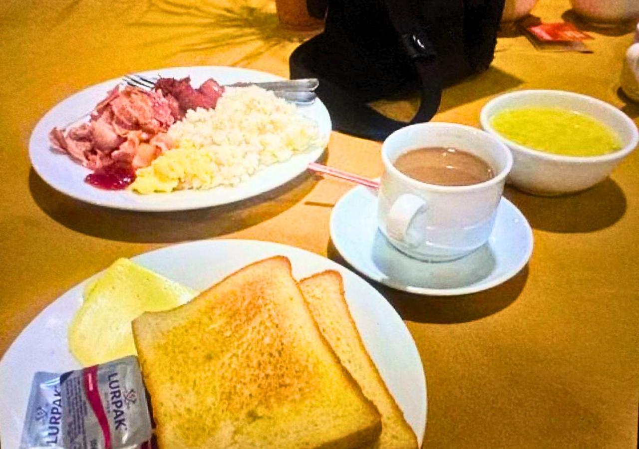 Doves Inn Hotel Kalma Chowk 拉合尔 外观 照片