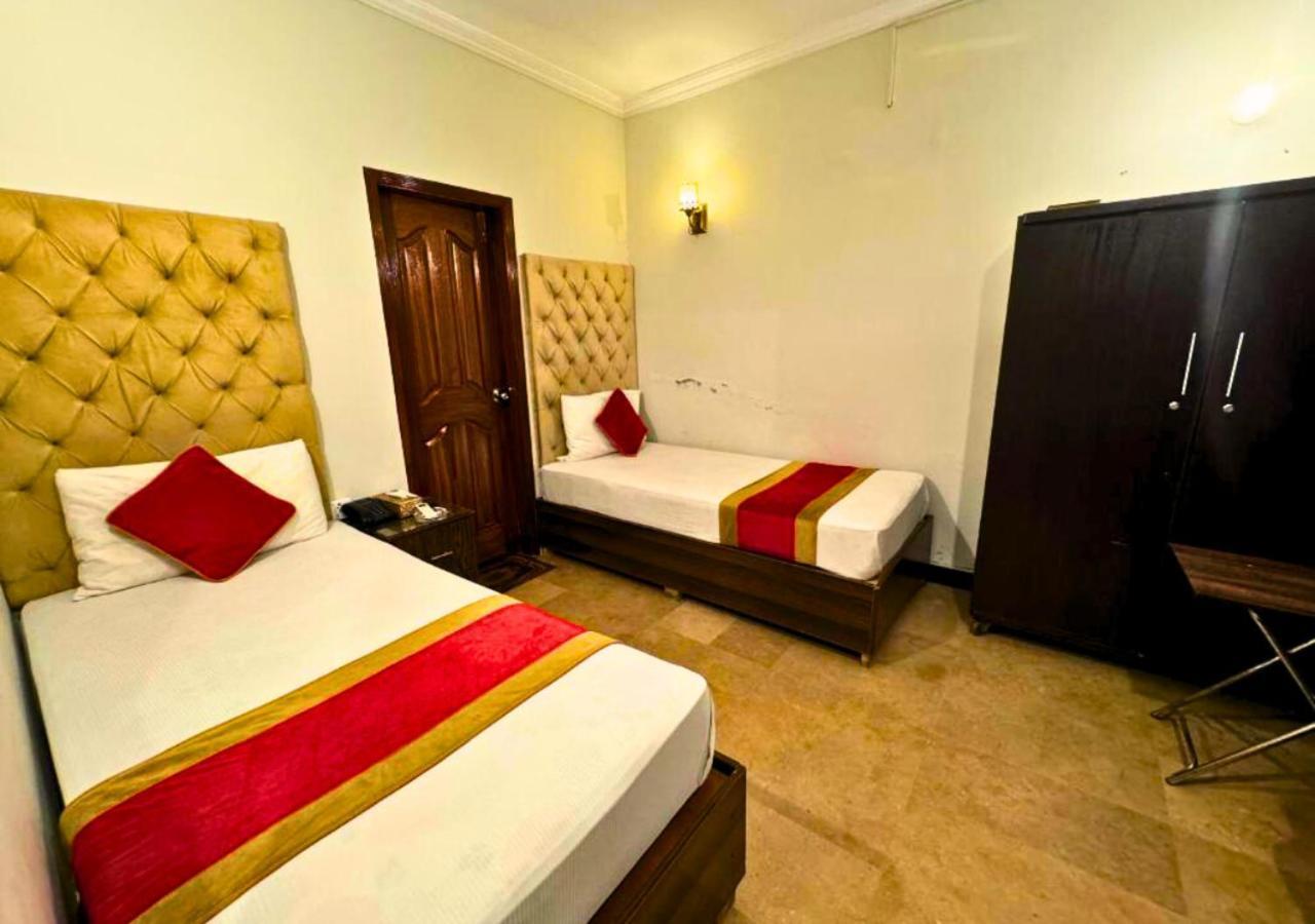 Doves Inn Hotel Kalma Chowk 拉合尔 外观 照片